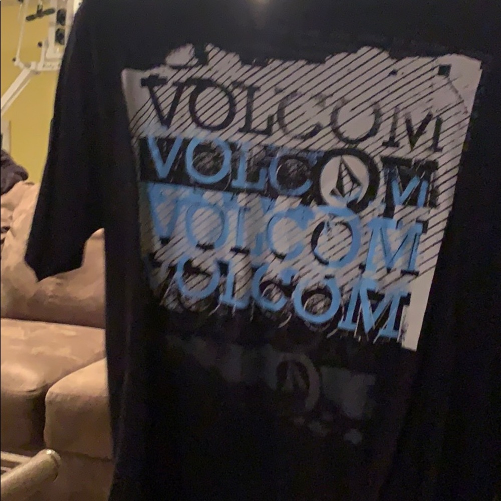 Black T-shirt